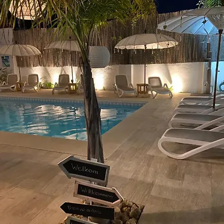 Casa Holandaluzas Near Beach, With Salt Water Pool And Private Parking Apartament