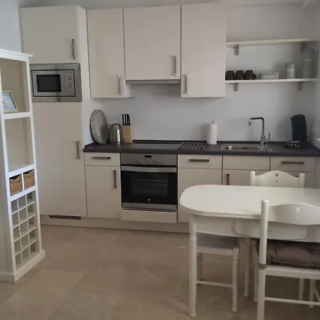 Casa Holandaluzas Near Beach, With Salt Water Pool And Private Parking Apartament Marbella