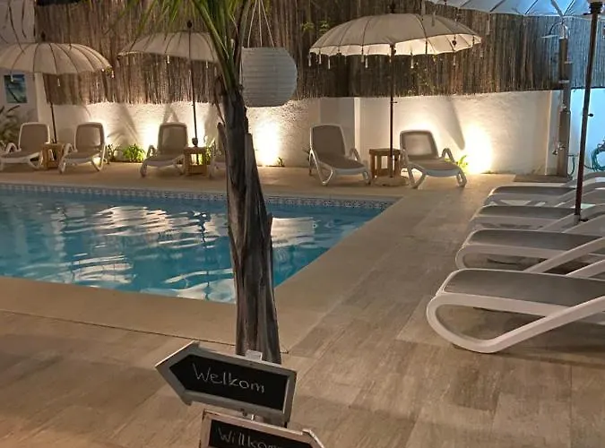 Casa Holandaluzas Near Beach, With Salt Water Pool And Private Parking Lejlighed