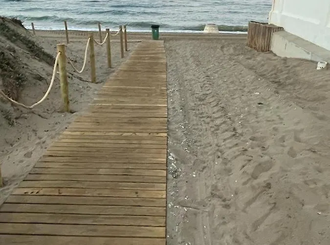 Casa Holandaluzas Near Beach, With Salt Water Pool And Private Parking Lejlighed