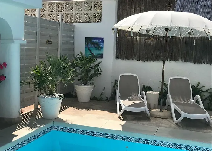 Casa Holandaluzas Near Beach, With Salt Water Pool And Private Parking Lejlighed *